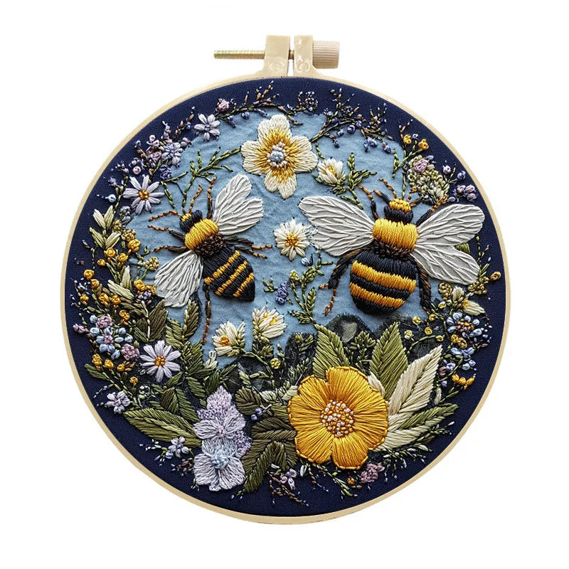CraftHoop Buzz & Bloom Embroidery Kit