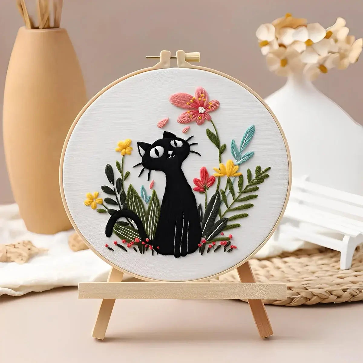 CraftHoop Black Cat Charm Embroidery Kit