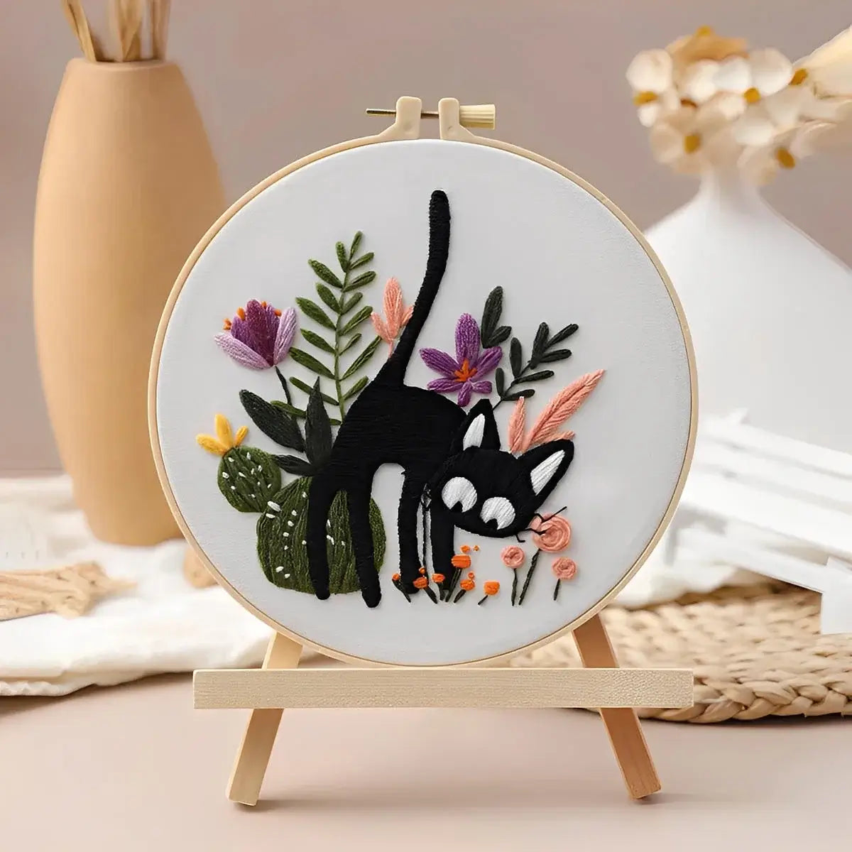 CraftHoop Black Cat Charm Embroidery Kit