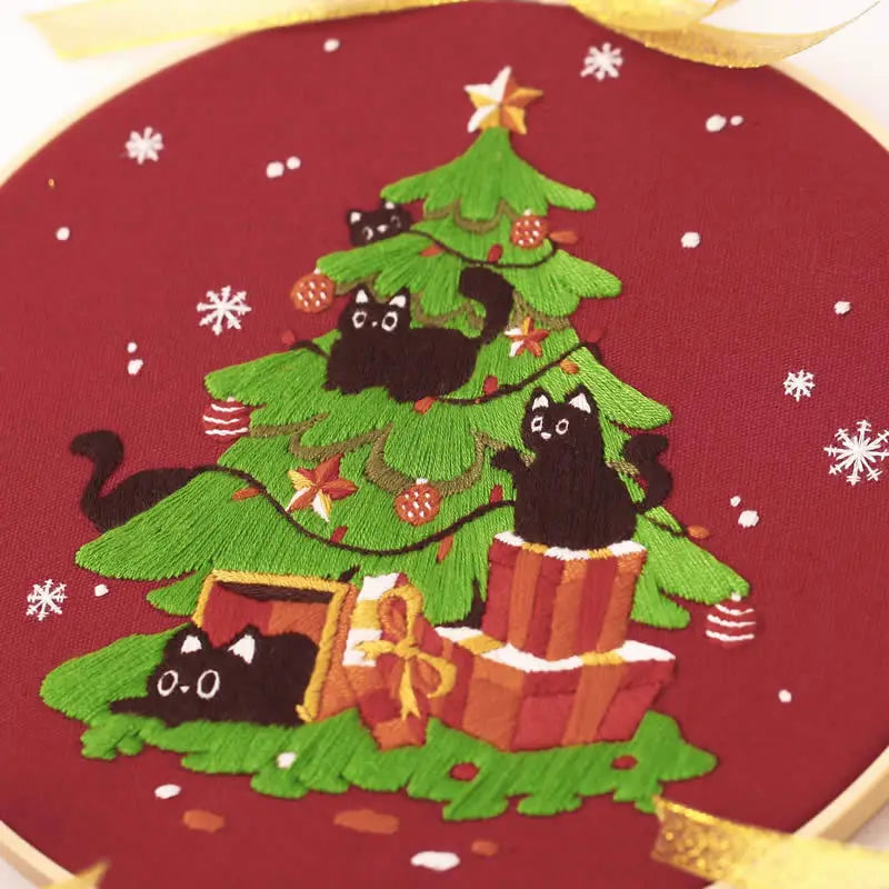 CraftHoop Christmas Cheer Embroidery Kit