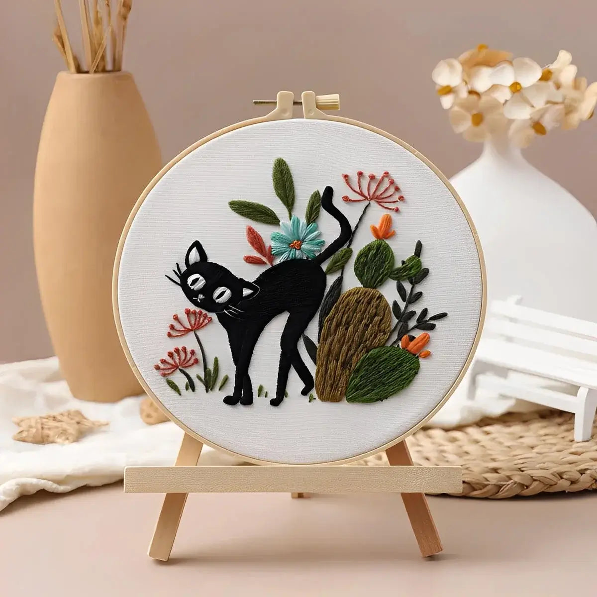 CraftHoop Black Cat Charm Embroidery Kit