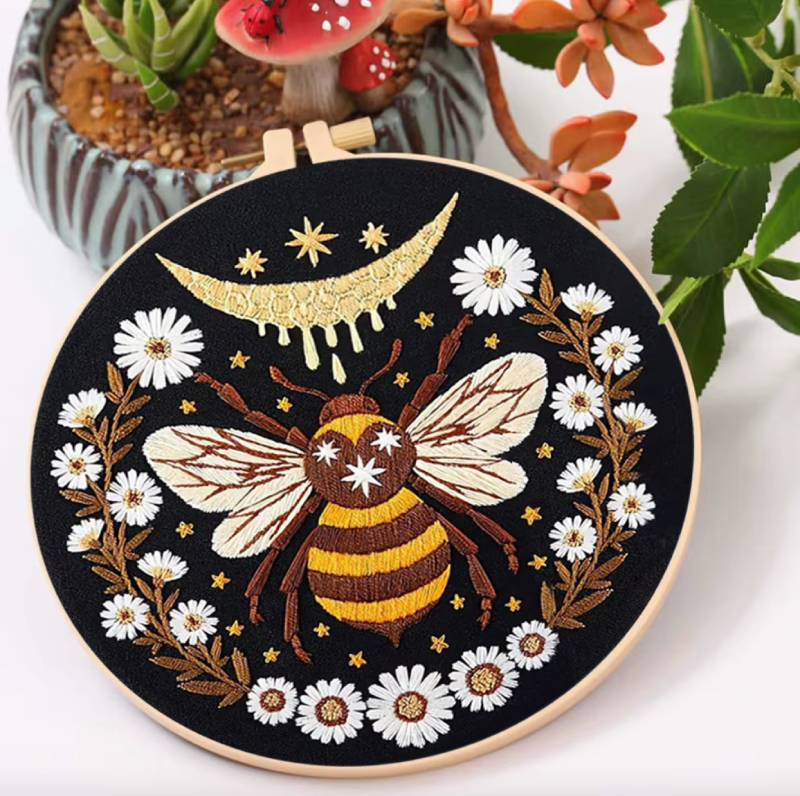 CraftHoop Midnight Bee Embroidery Kit