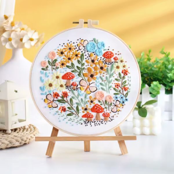 CraftHoop 4-Set Beginner Embroidery & Blossom Pattern Kit