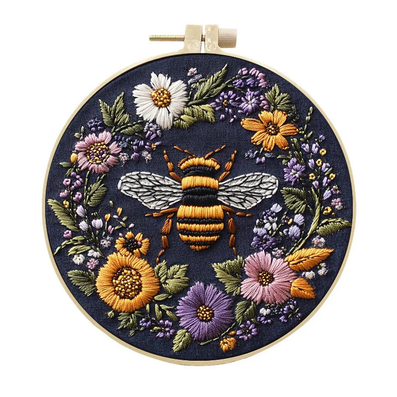 CraftHoop Buzz & Bloom Embroidery Kit