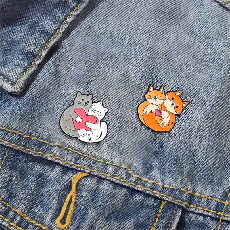 CraftHoop Love Pals Pins