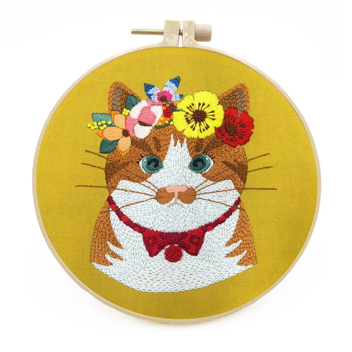 CraftHoop festive owl embroidery in wooden hoop - Fun and creative needlework kit for all ages