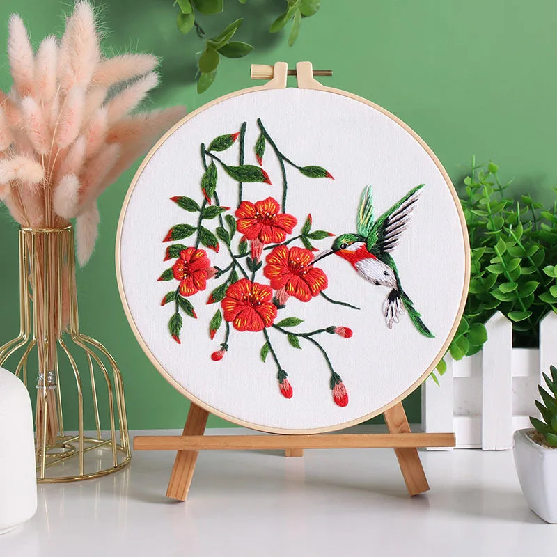 CraftHoop 3-Piece Set Hummingbird Embroidery Kit