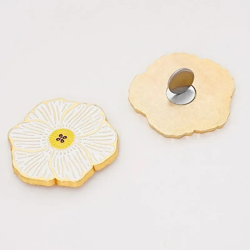 Magnetic Needle Holder: Flowers