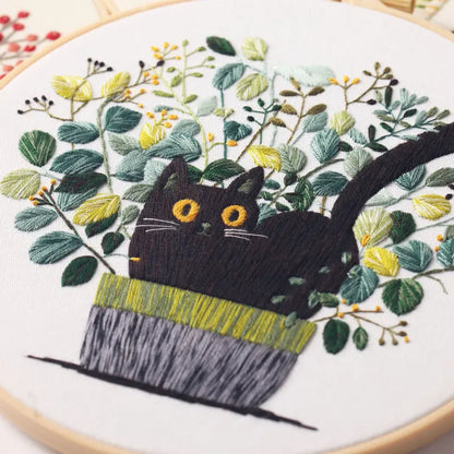CraftHoop Blooming Cats Embroidery Kit