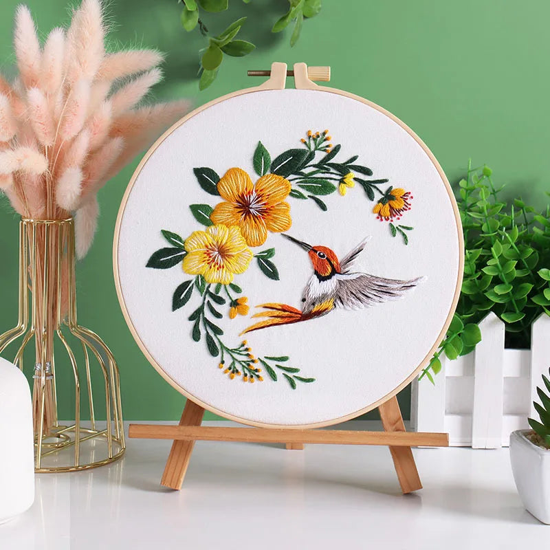 CraftHoop 3-Piece Set Hummingbird Embroidery Kit