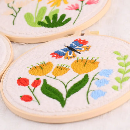CraftHoop Songbird & Blossoms Punch Needle Kit