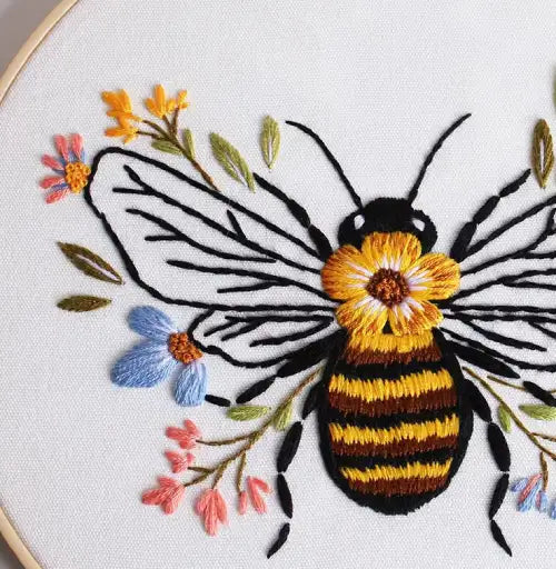 CraftHoop 4-Piece Lovely Bees Embroidery Kit