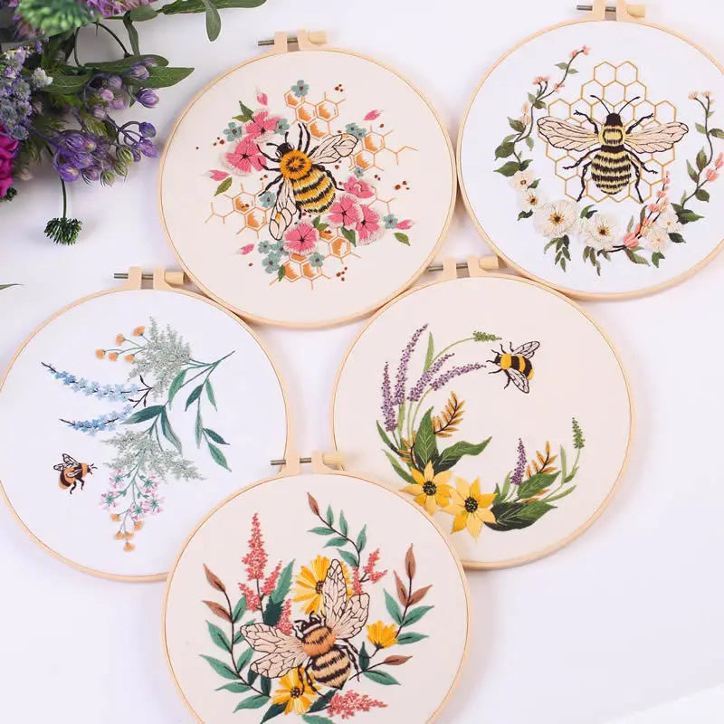 CraftHoop Bee & Bloom Embroidery Kit