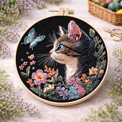 CraftHoop Cat Charm Embroidery Kit